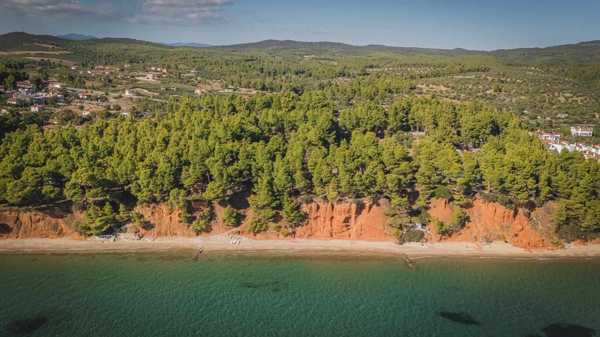 Squirrel Beach Front Villa, Metamorfosi Екстер'єр фото