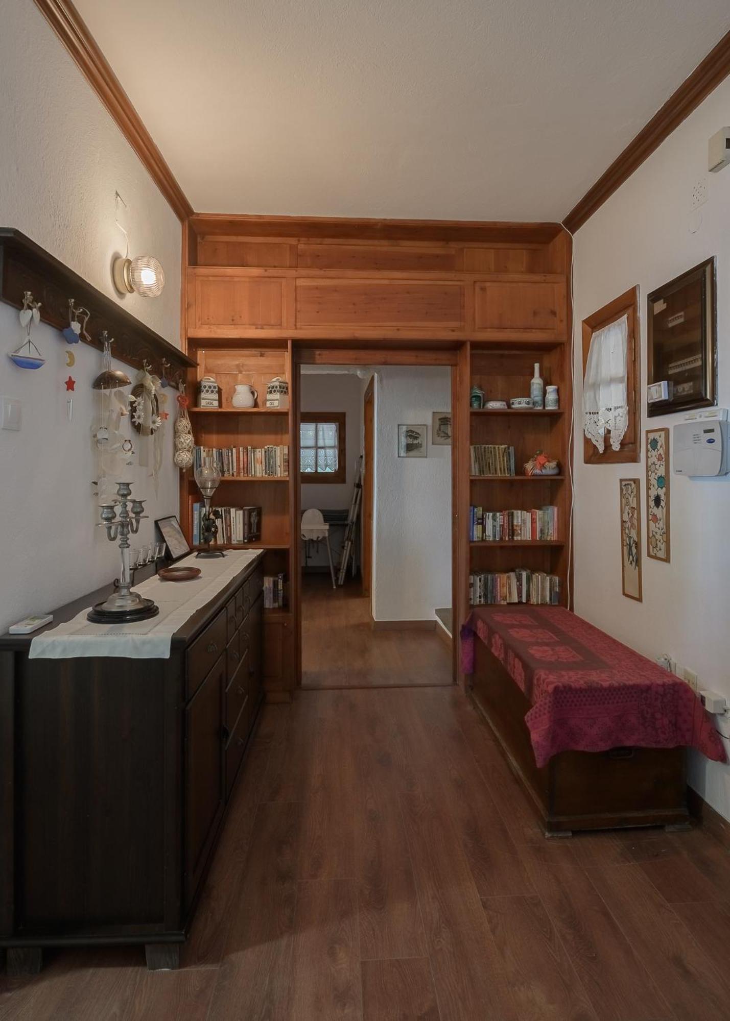 Squirrel Beach Front Villa, Metamorfosi Екстер'єр фото
